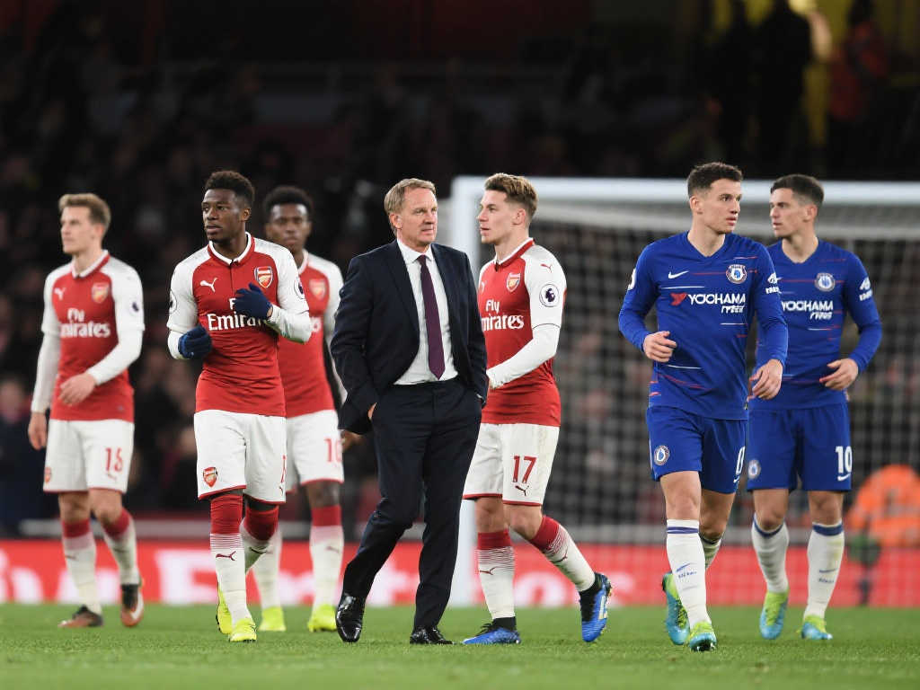 这位前锋在 这位前锋在